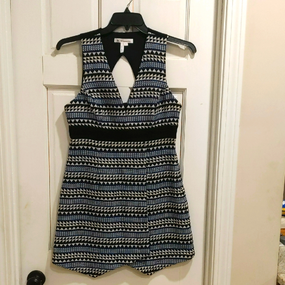 Bcbgeneration Black And White Patterned Dress